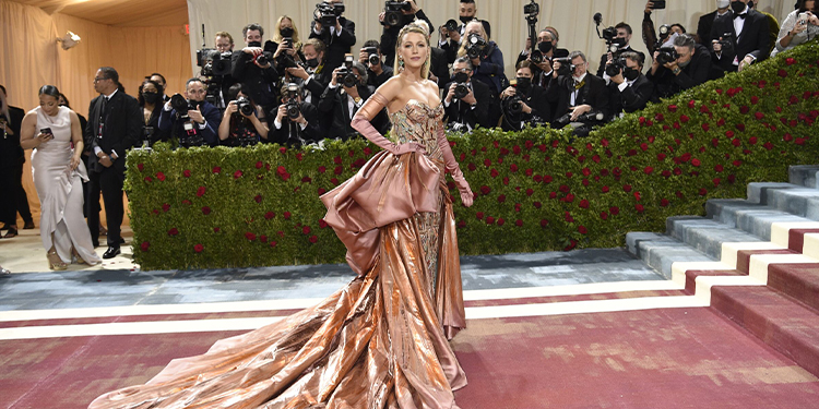 pearl jewelry from Met Gala